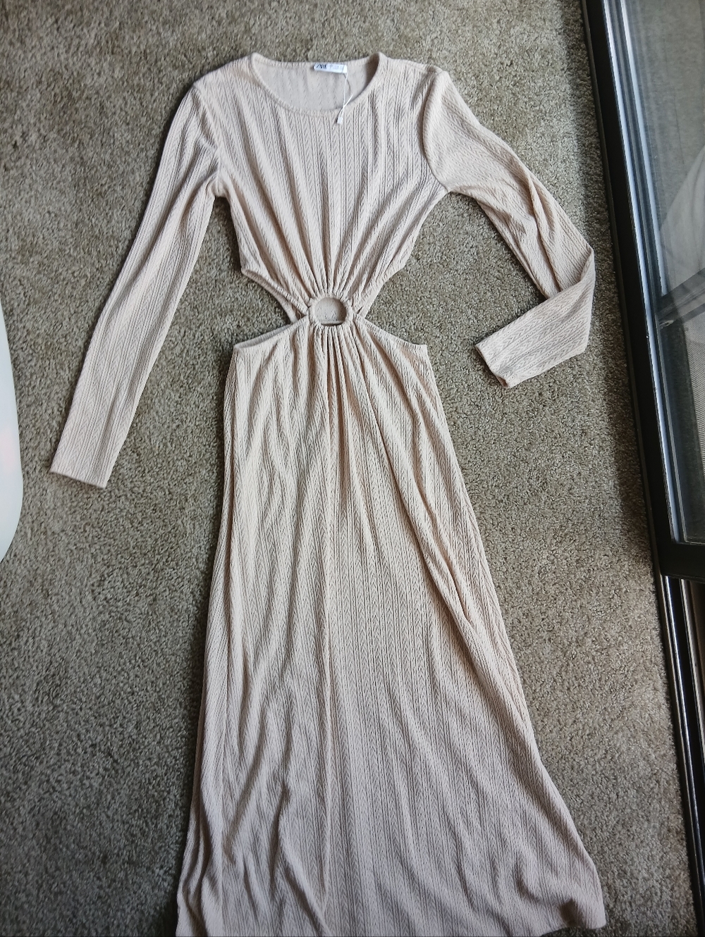 Zara Long Sleeve Ring-Cutout Maxi Dress